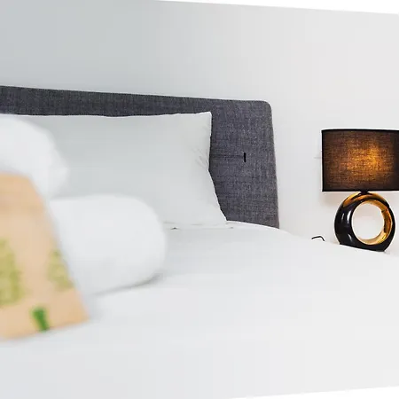 Crystal Palace 1 * Massagno